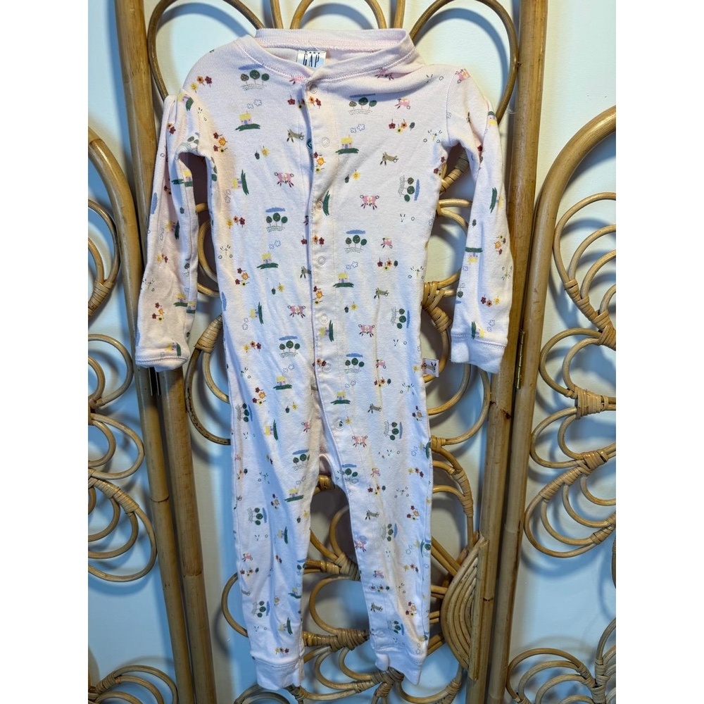 GAP Baby Pink Multi-Color Print Sleepsuit Romper‎ 3T Animals Trees Flowers